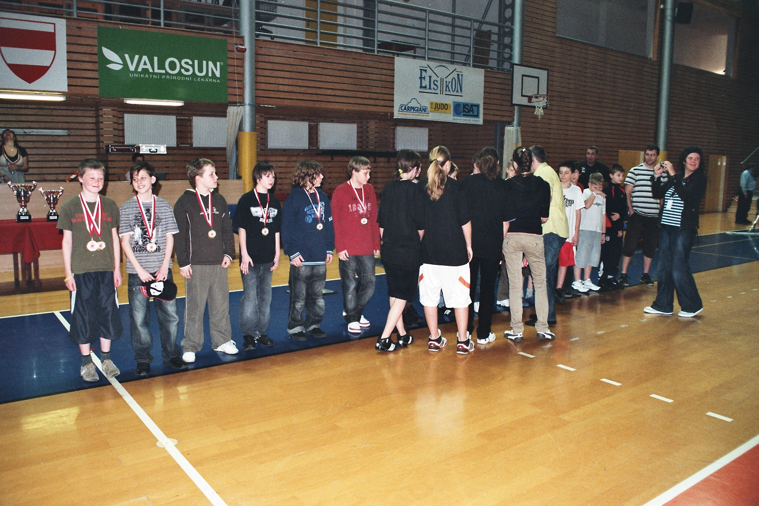 imm032.jpg